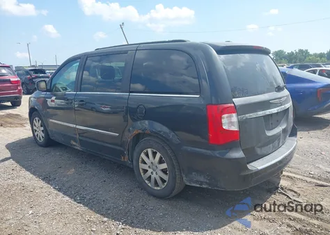 2011 Chrysler Town & Country Touring-L z USA, uszkodzony, nr VIN 2A4RR8DG4BR631498